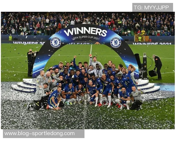 欧冠联赛小组赛结束八强名额争夺激烈曼城巴萨成功晋级